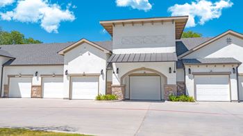 Attached & detached garages